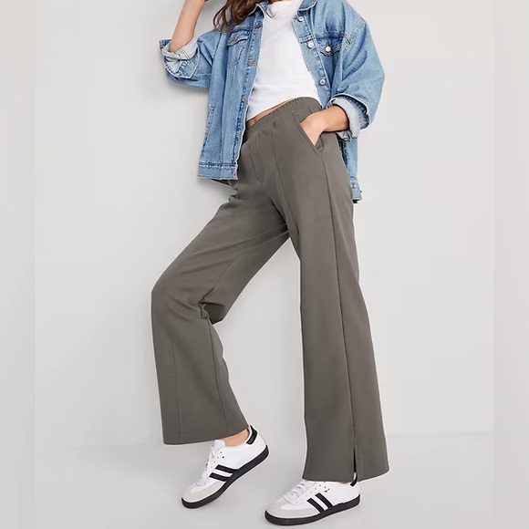 Old Navy Pants - {Old Navy} "Dynamic Fleece High Rise Wide Leg Breathable in Temple Stone" Pants